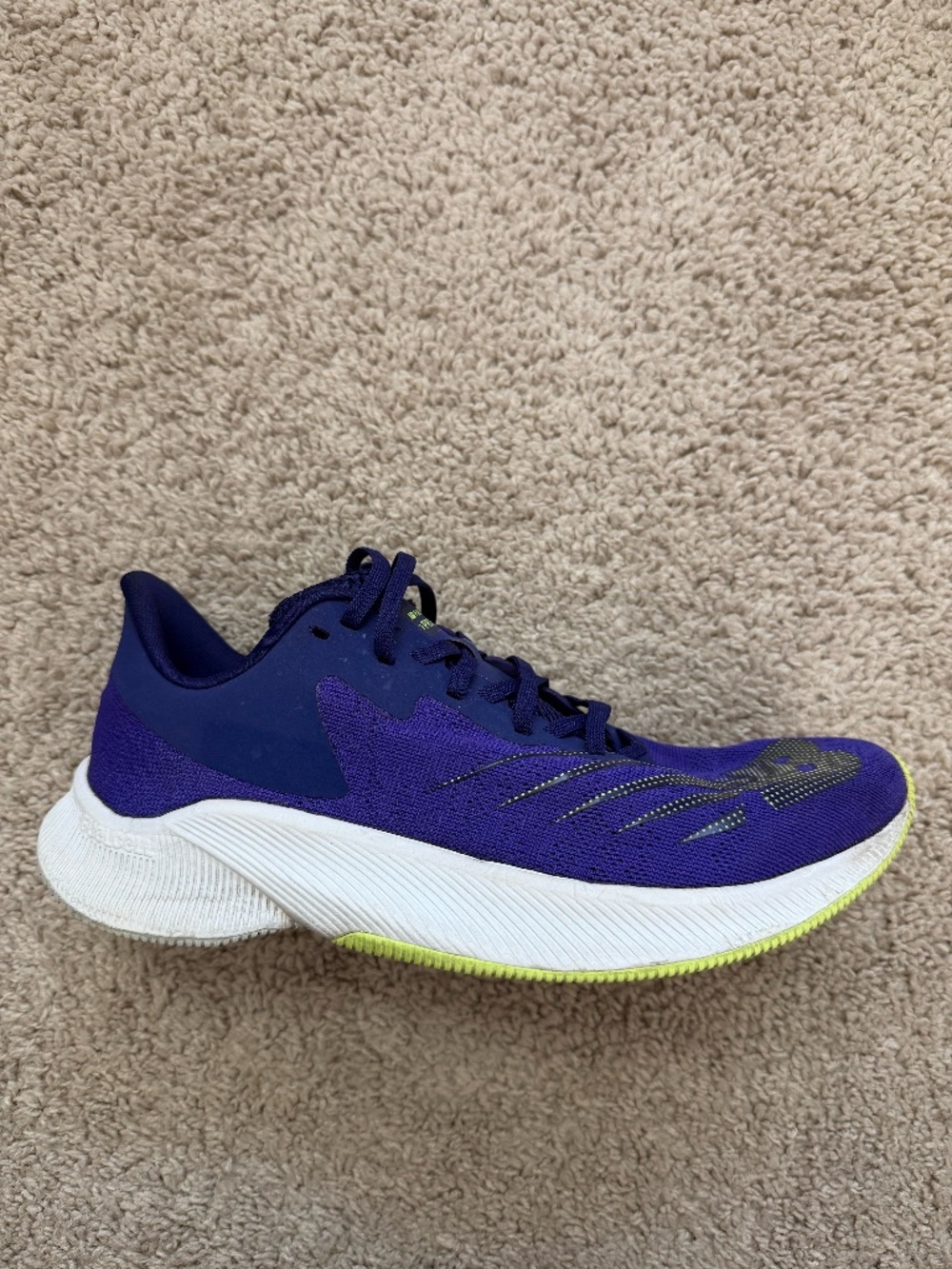 New Balance FuelCell Prism Womens Size 7 Purple Running Shoes WFCPZGS